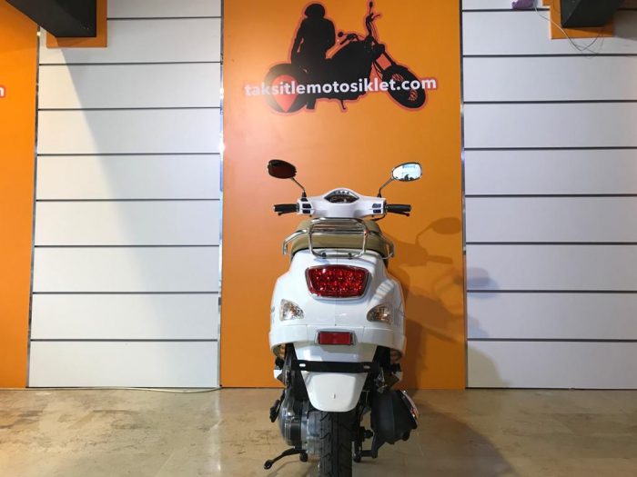 RMG Moto Gusto Diva 50 2021 Model Sıfır Kilometre Taksitle Motosiklet Beyaz 4