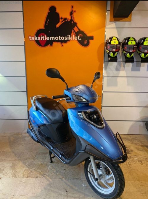 RMG Moto Gusto Santa125 2022 Model Sıfır Kilometre Taksitle Motosiklet Mavi 4
